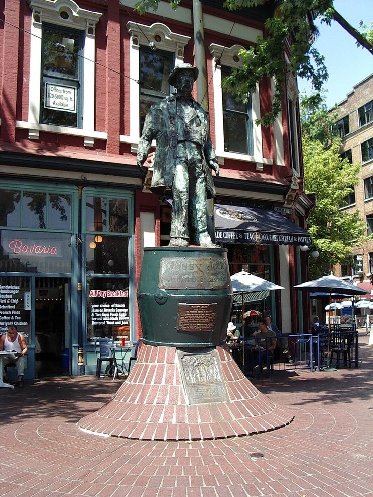 Statue of 'Gassy' Jack in Gastown
